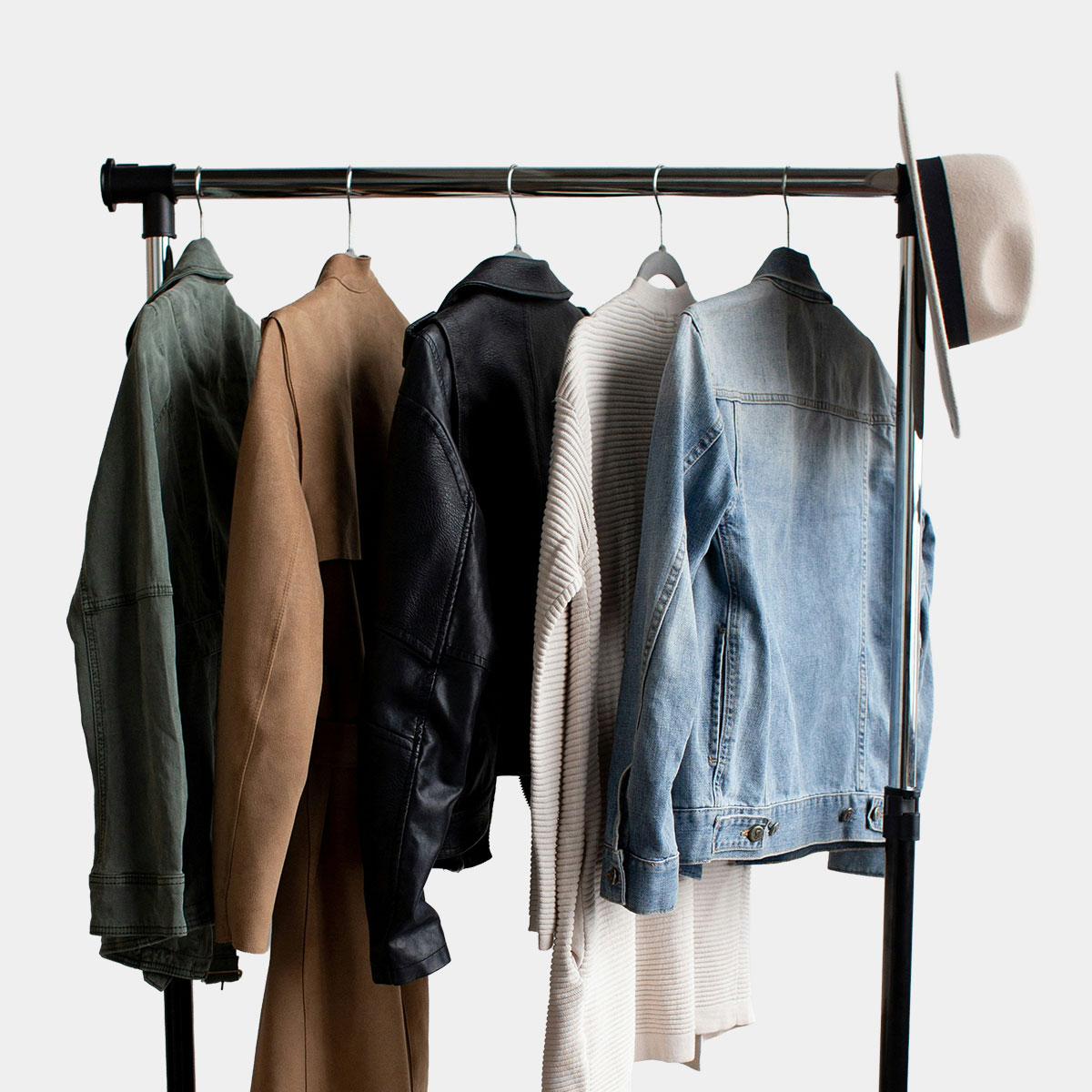 clothing-rack-vintage